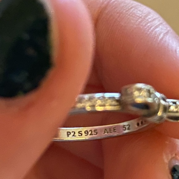 Pandora Bow Ring - Picture 4 of 5
